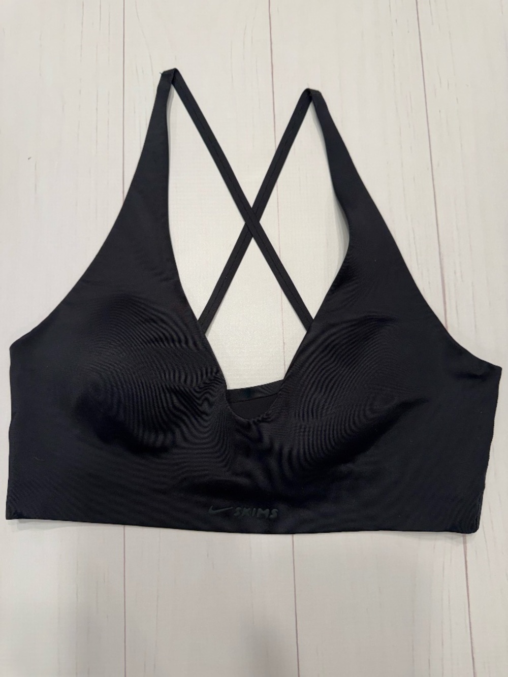 Nike X SKIMS Shine V-Neck Bra Size L